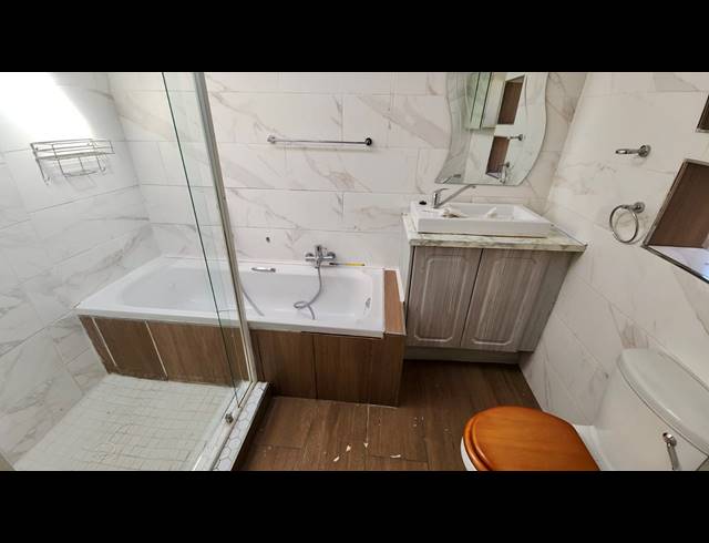 4 BEDROOM HOUSE RENTED IN THORNTON